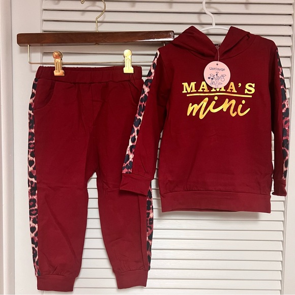 Mama’s Mini two-piece jogger, leopard side with headband size 4-5 Nice n… - Picture 1 of 10